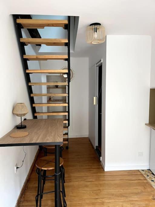 Maisonnette Dans Vieux Village Holiday home *